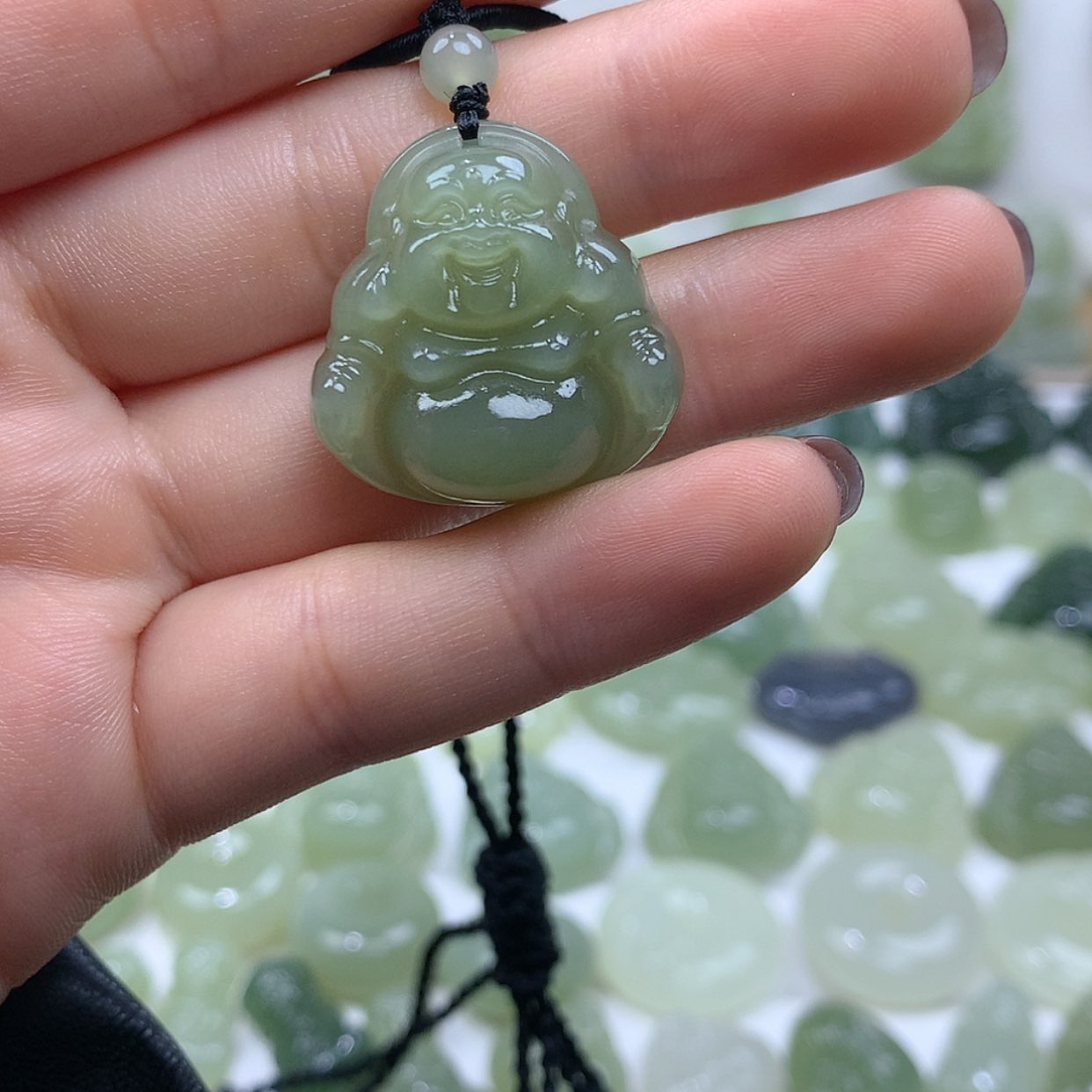 【闪购商品】颈饰未镶嵌和田玉