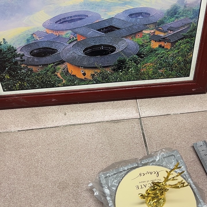 陶瓷瑕。。。。。。。。。。。。。