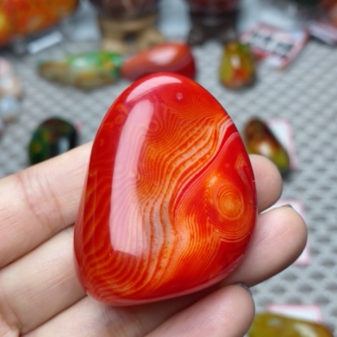 未镶嵌玛瑙/玉髓珠宝奇石拐***光打孔不退不换