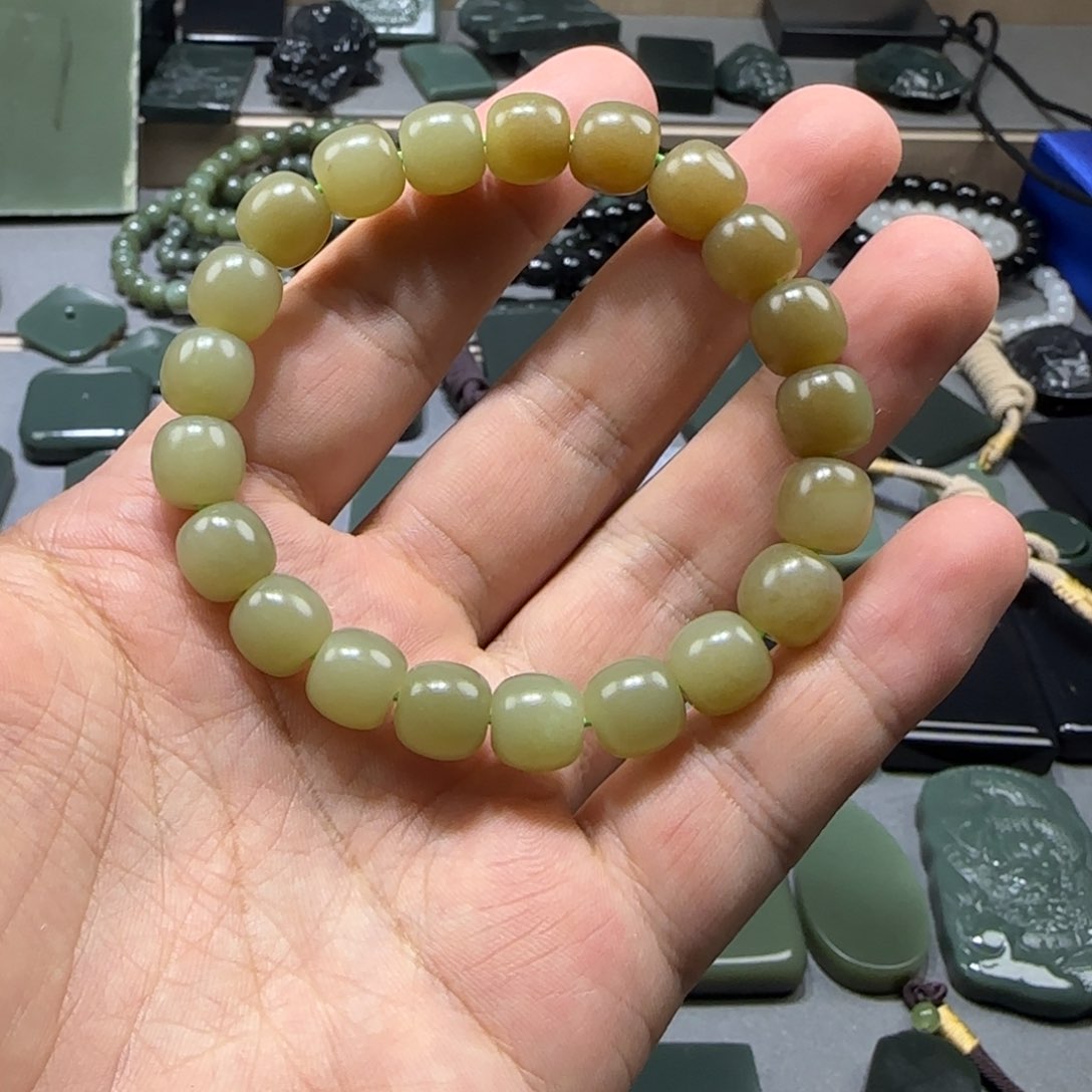 手串未镶嵌和田玉（糖玉）