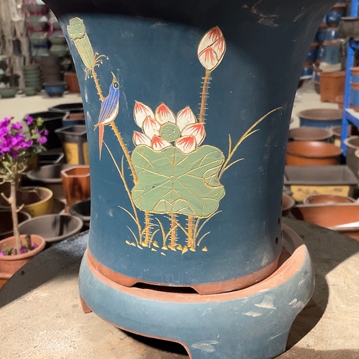 紫砂蓝色荷花大加托