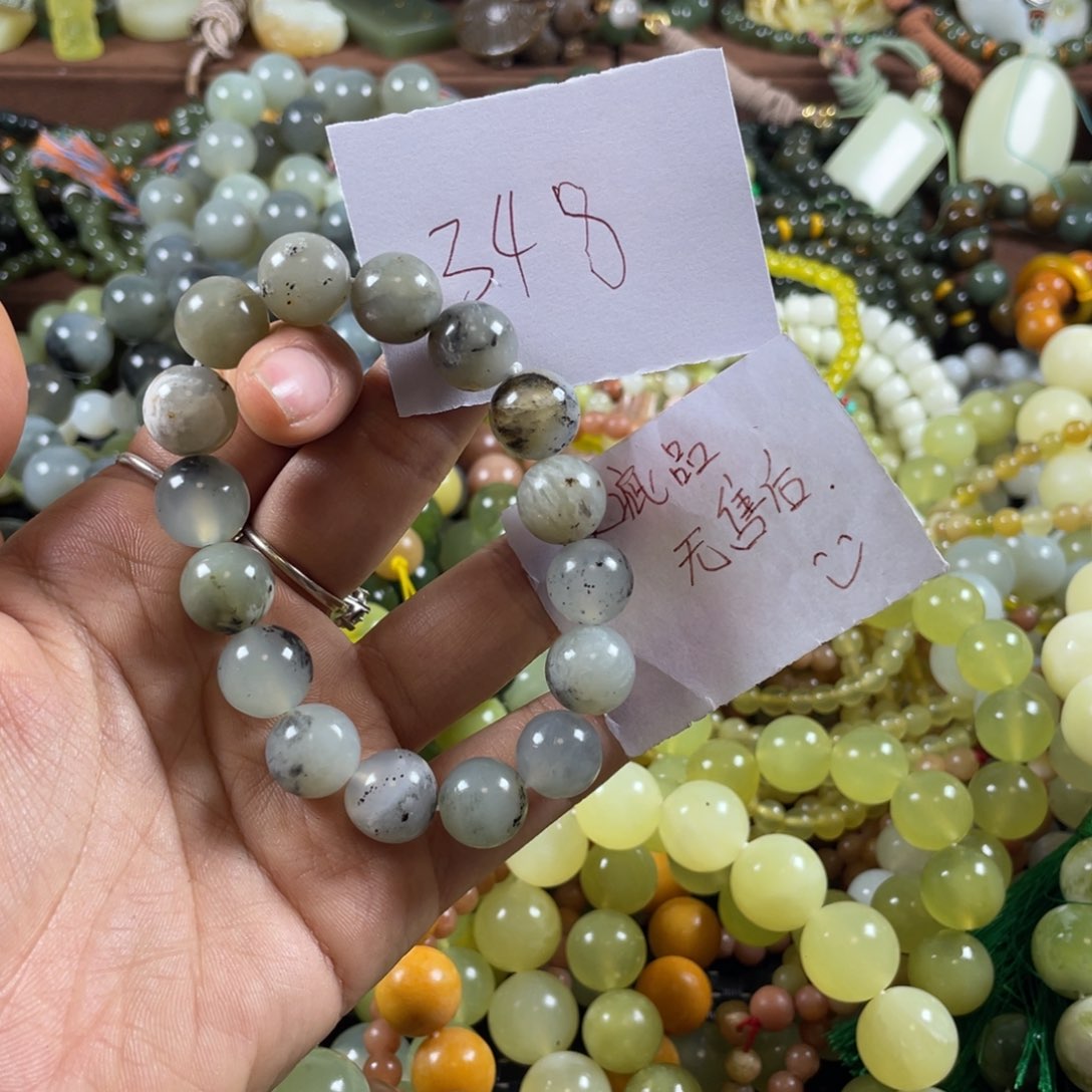 未镶嵌蛇纹石玉手串