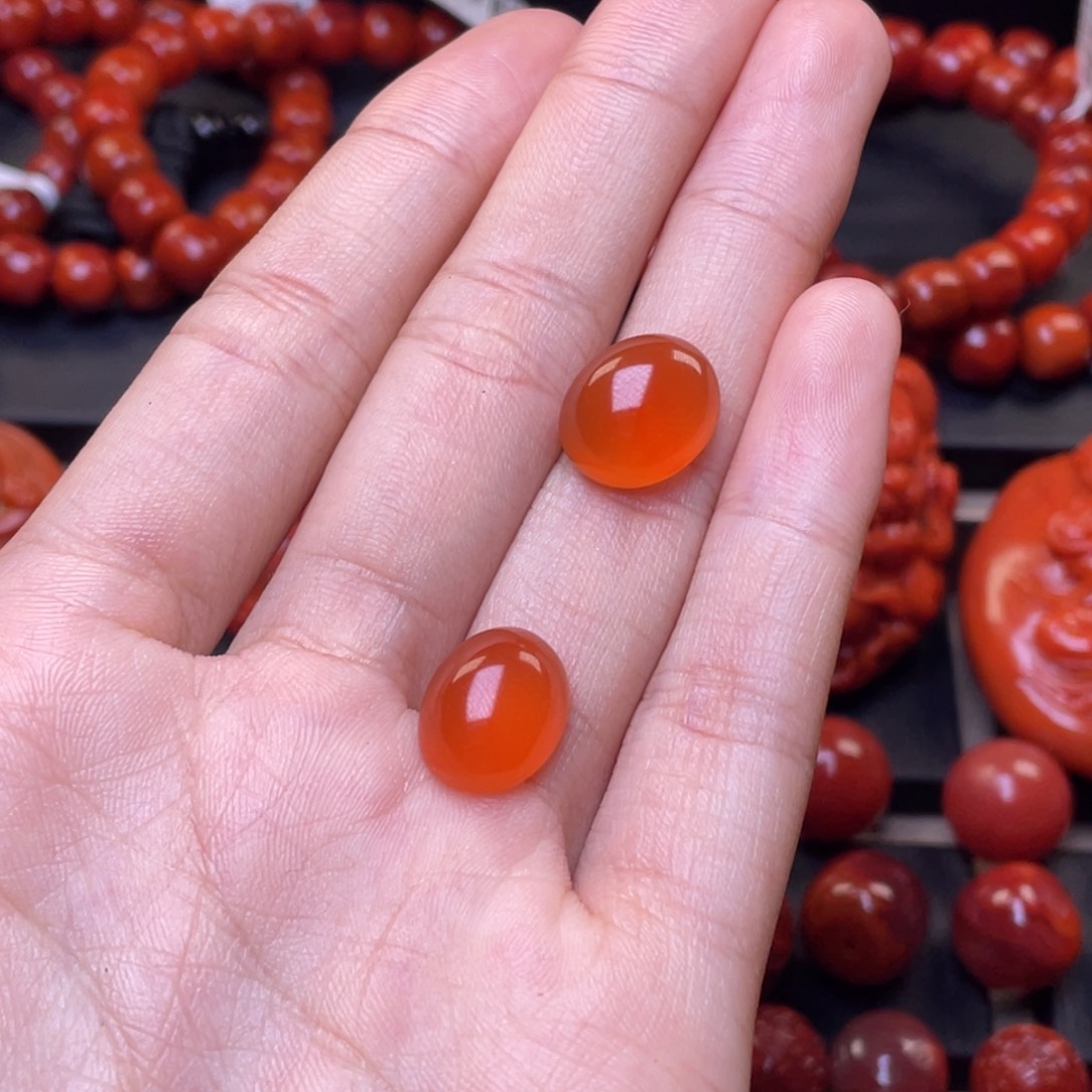 南红玛瑙其他未镶嵌H****oy河湾冰红戒面