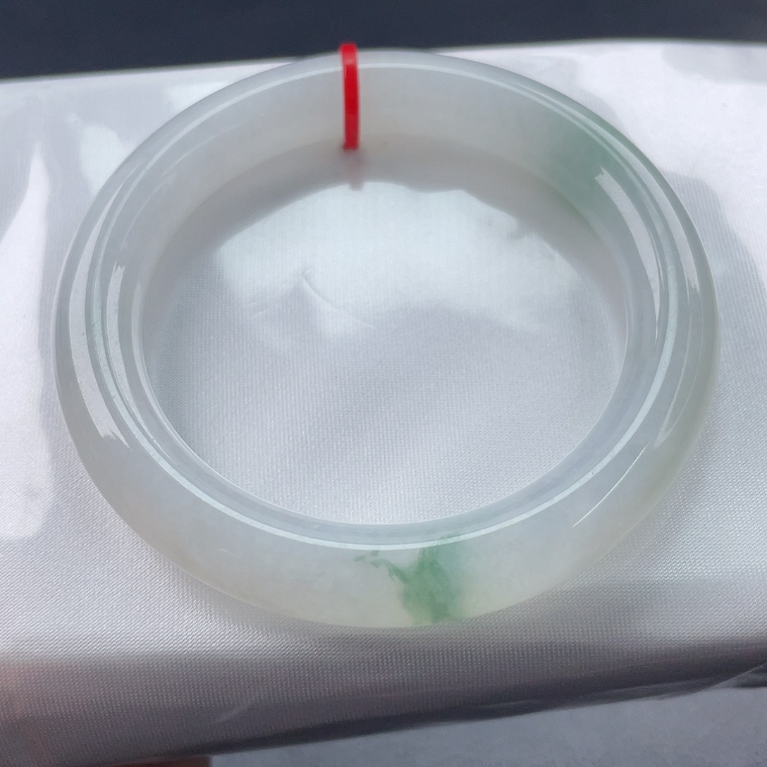 翡翠未镶嵌手镯（圆镯）5253圈