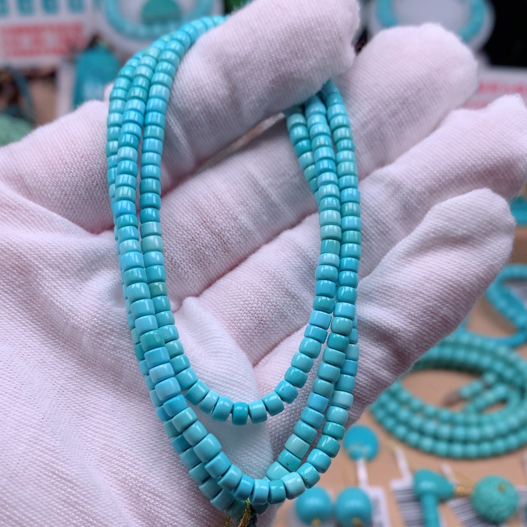 绿松石未镶嵌珠宝奇石3.7mm