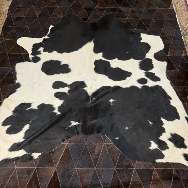 【本尼家】z664 190*195专拍牛皮地毯