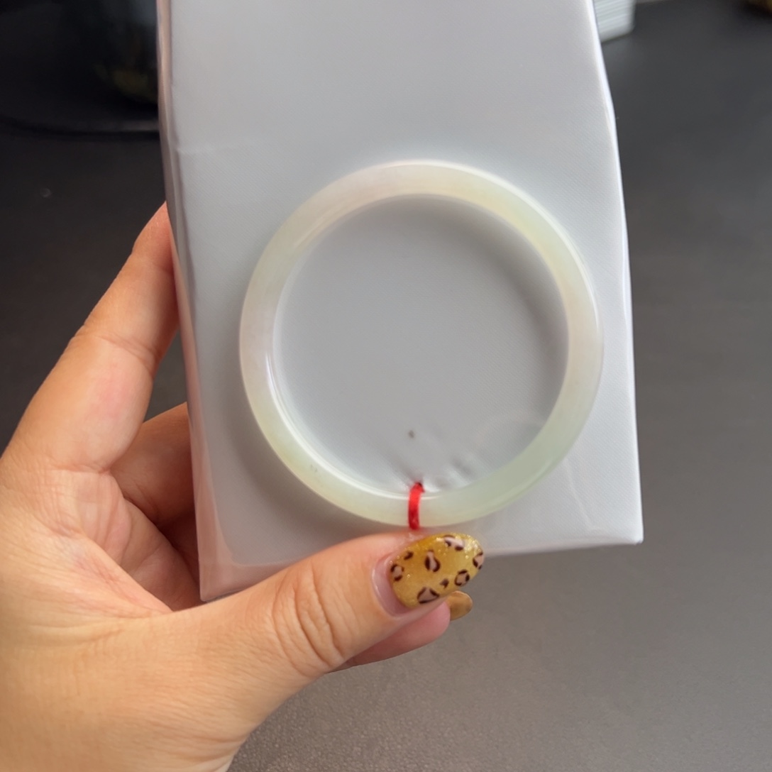 翡翠未镶嵌手镯52/53