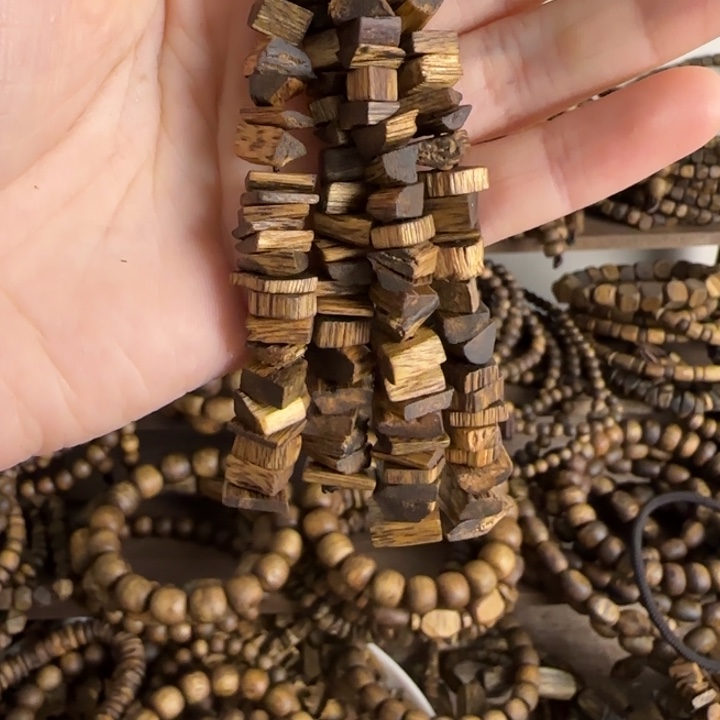 珠串奇楠沉香12.5克车挂