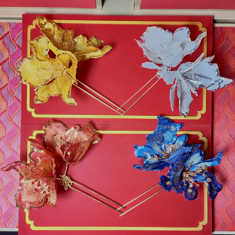 15296喜看优选新娘饰中式黄色古风汉唐汉服秀禾服龙凤褂流苏发饰