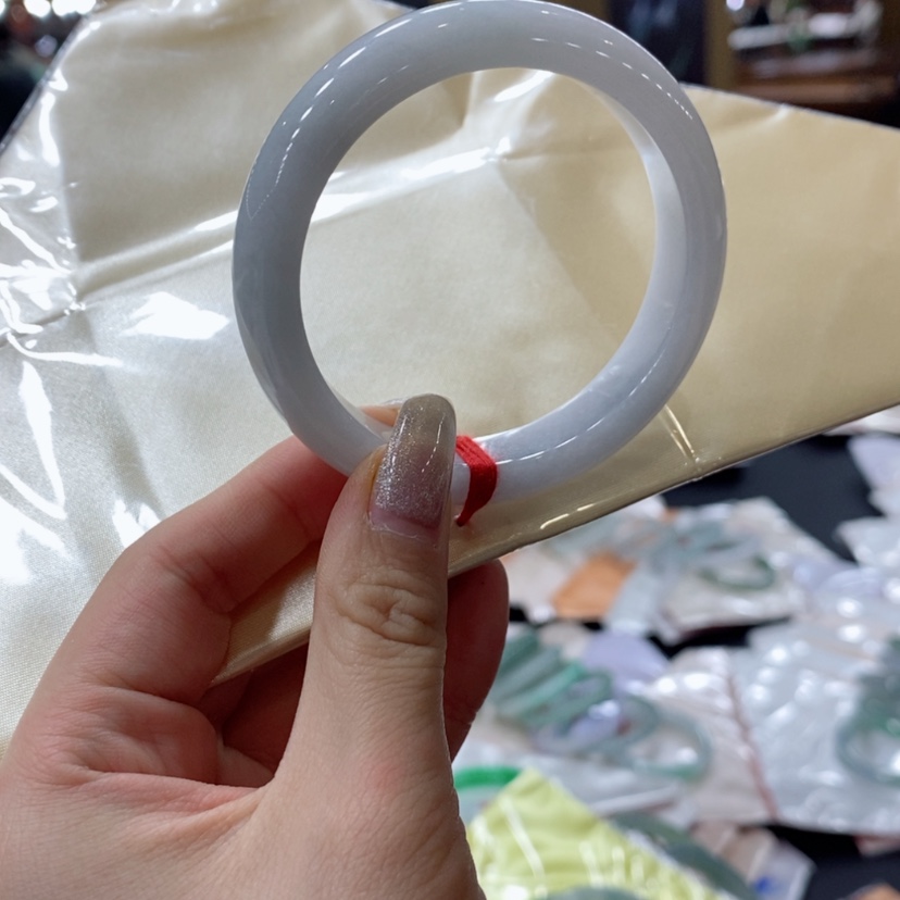 【闪购商品】翡翠手镯未镶嵌买断