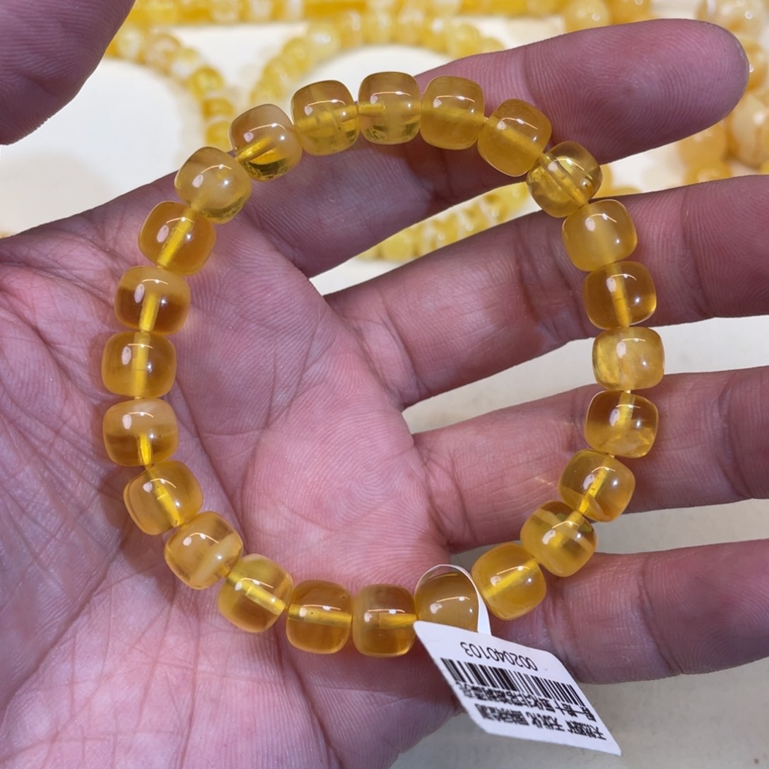 蜜蜡未镶嵌裸石066