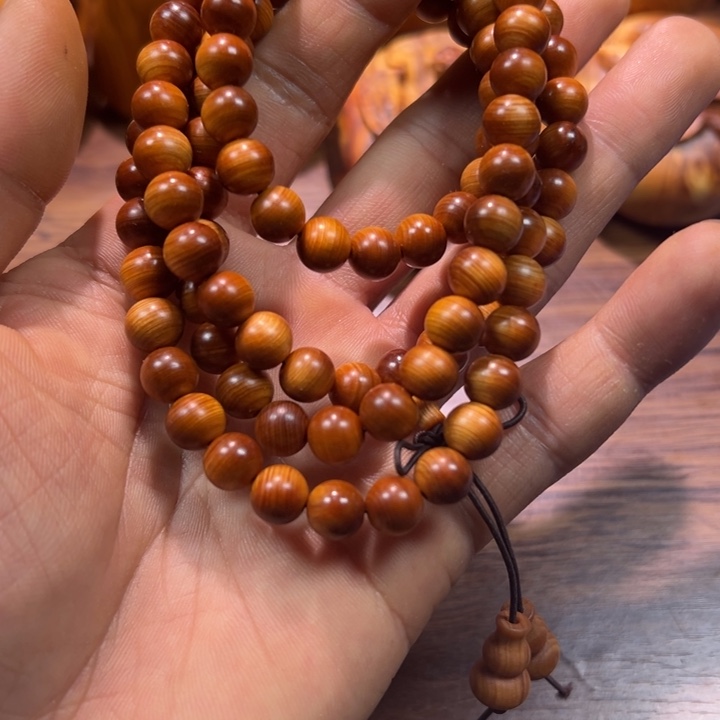 上***！柏木（崖柏）陈化老料手串把件 