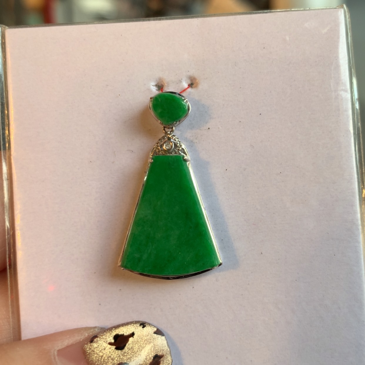 【闪购商品】翡翠颈饰18K金镶嵌无事牌