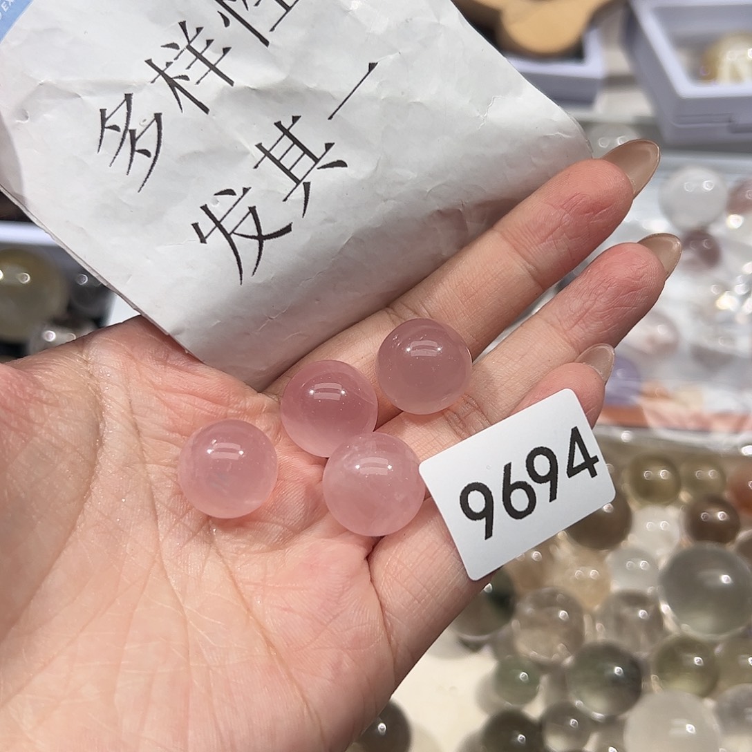 水晶未镶嵌大型摆件（非配饰）