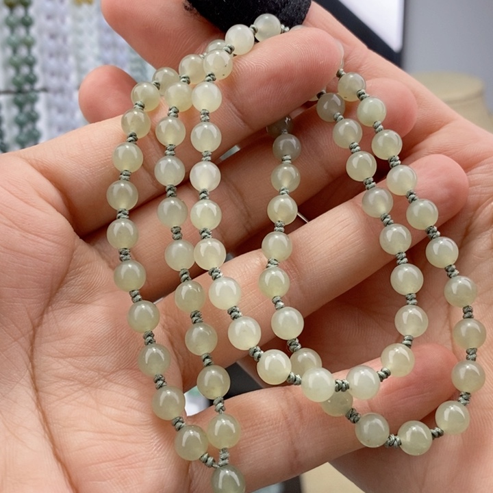 和田玉颈饰未镶嵌云*歌