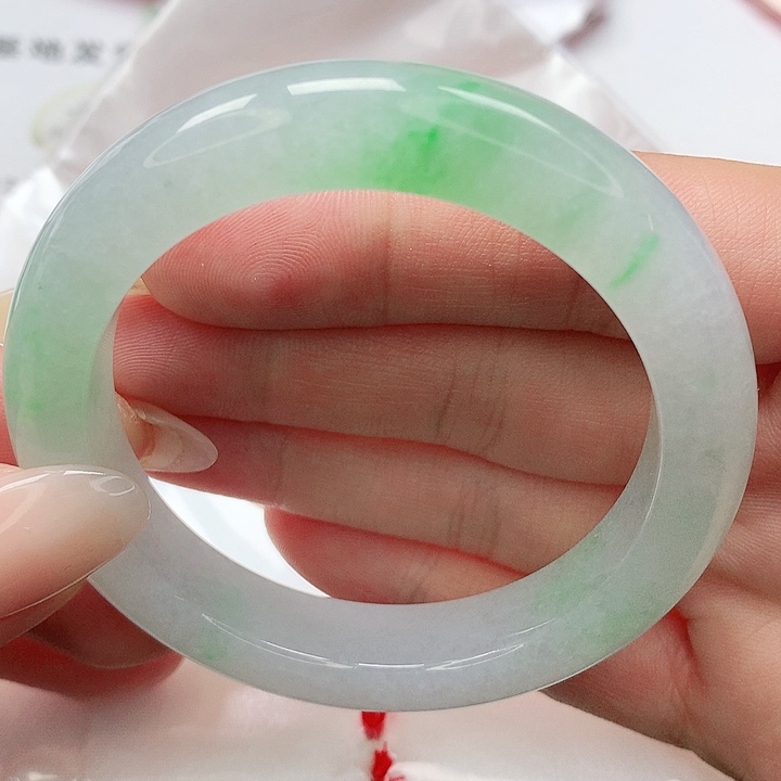 翡翠手镯未镶嵌缅甸天然A货翡翠