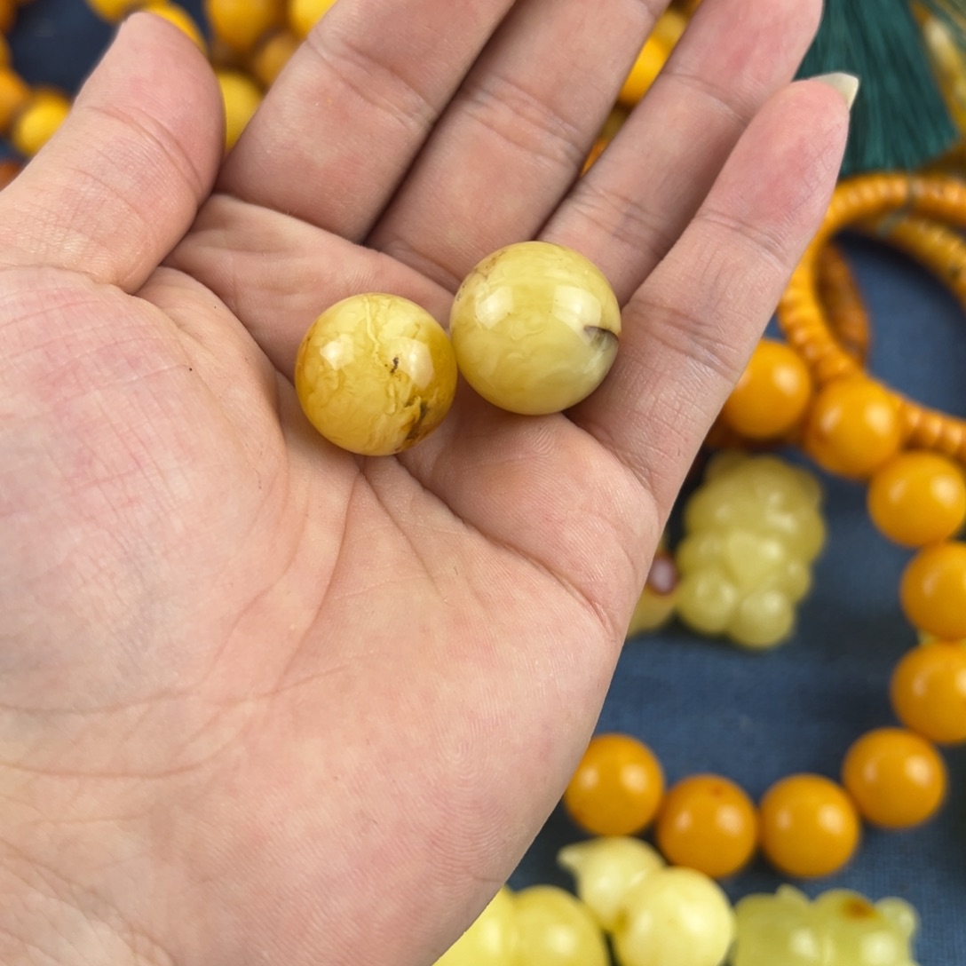 琥珀未镶嵌珠宝奇石