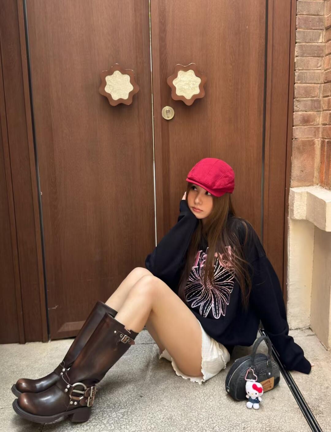 99新 MIU MIU/缪缪 葡萄籽奢潮/棕色百搭马丁靴/36码