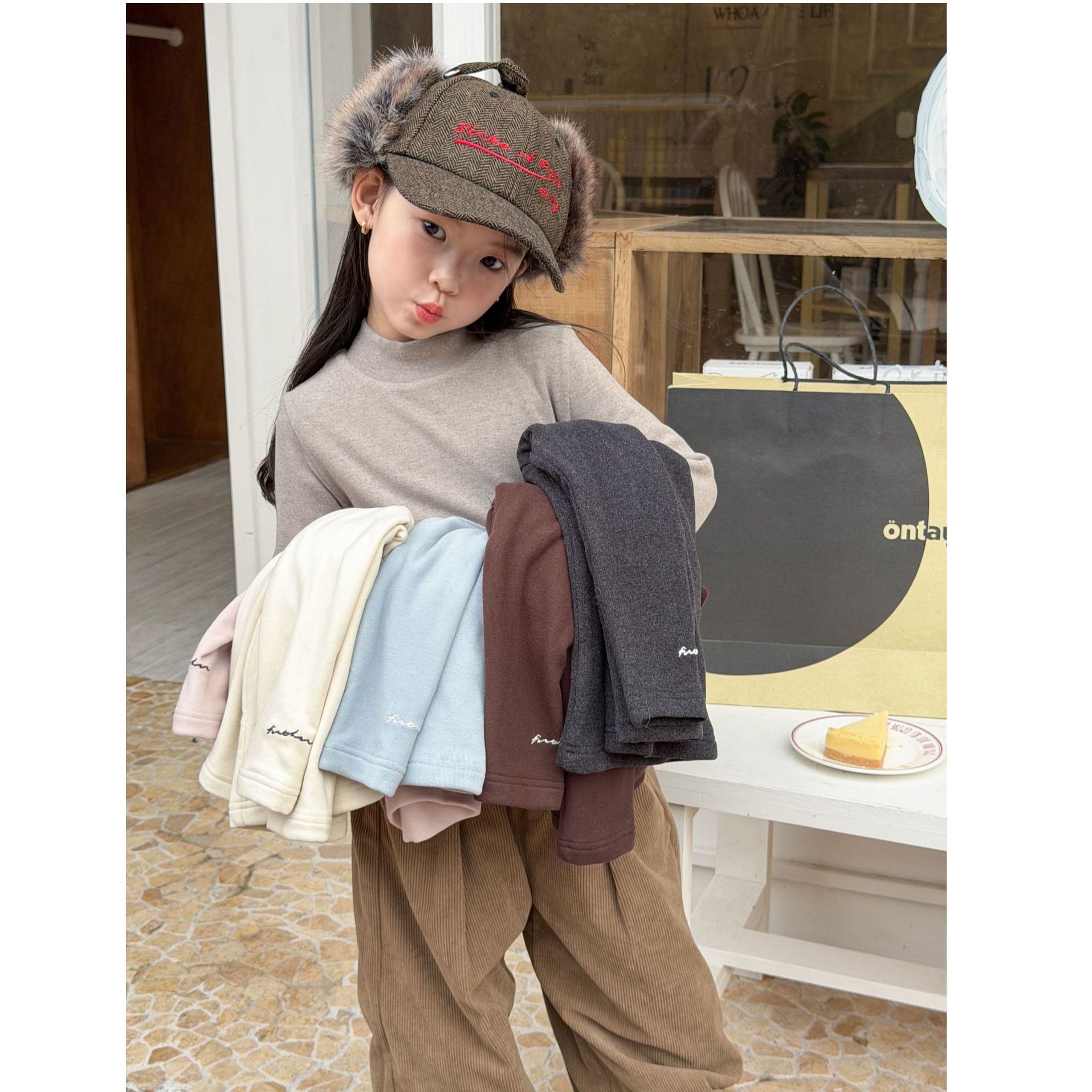 现货【双层加厚】男女童慕斯烯暖绒儿童冬季发热中领打底衫25K036