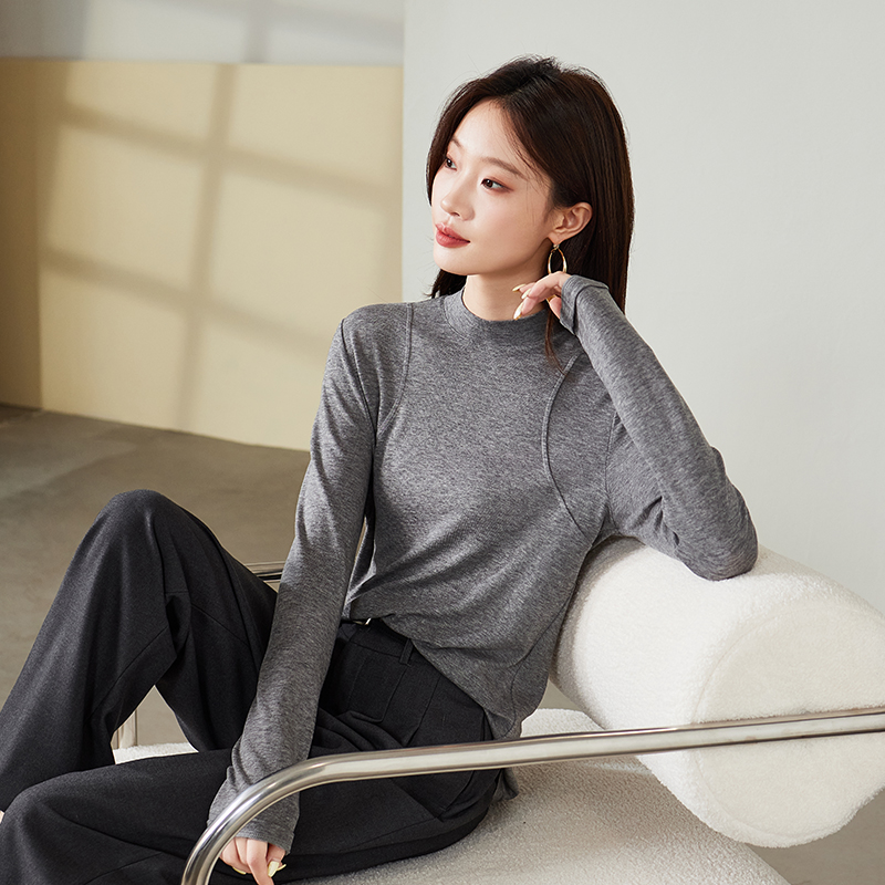 索菲丝尔纯色修身打底衫女2025秋季新款休闲简约长袖T恤537010