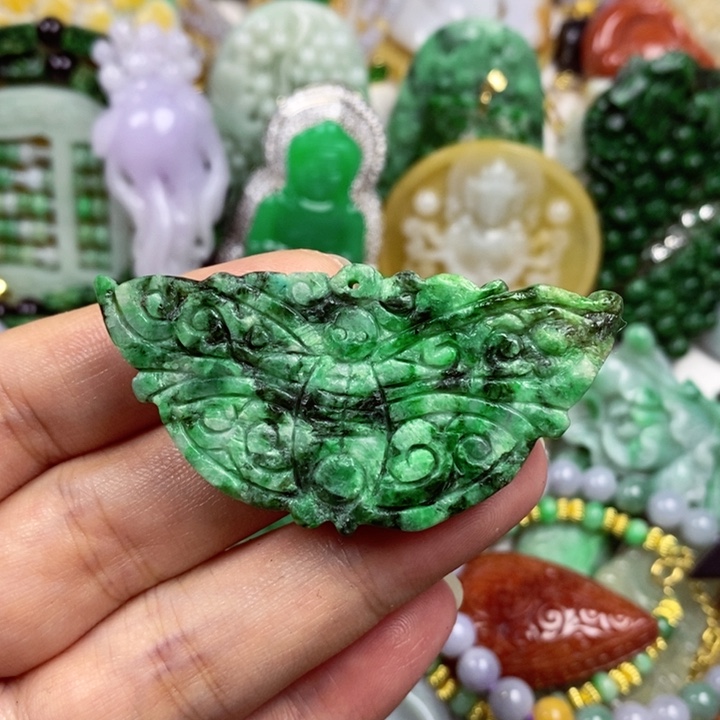吊坠(赠链)未镶嵌翡翠