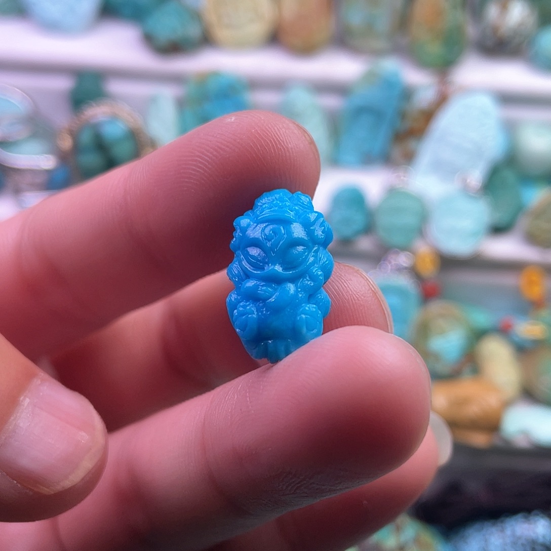 绿松石颈饰未镶嵌