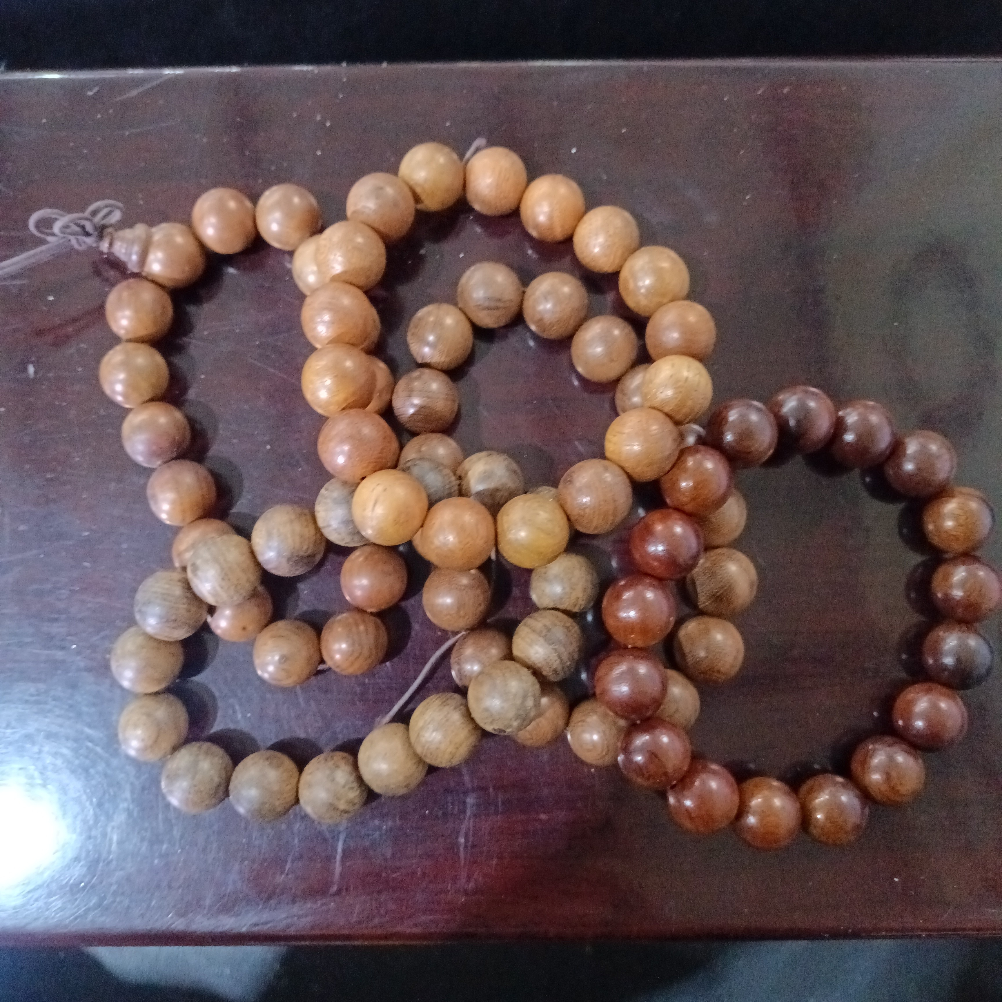 E436 桃木1.2cm手串（随机发其一）