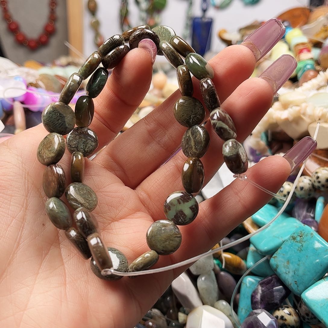 石英质玉珠宝奇石未镶嵌如图卡12