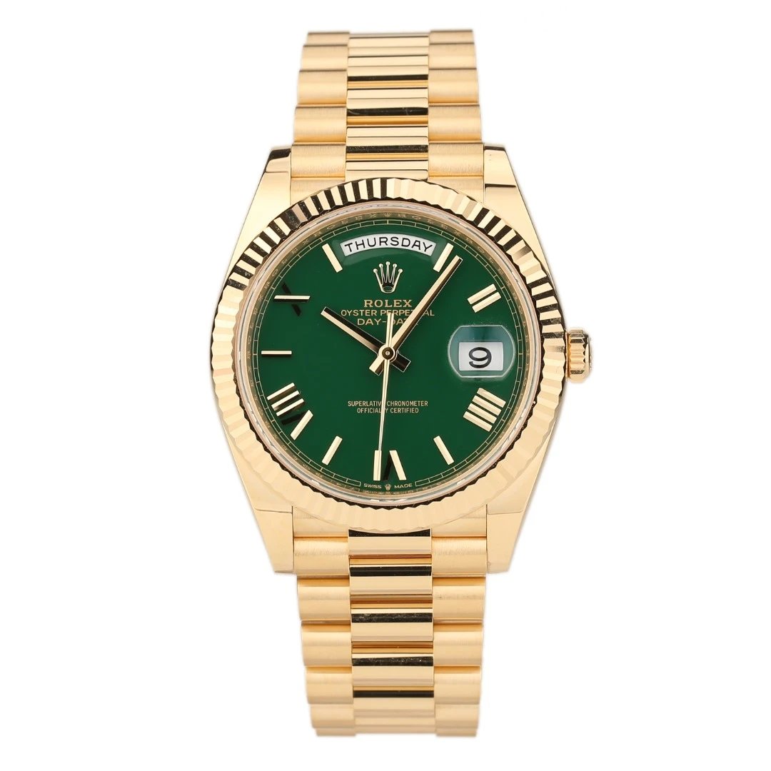全新未使用 Rolex/劳力士 礼尚往来24年228238赌桌绿男表4345C