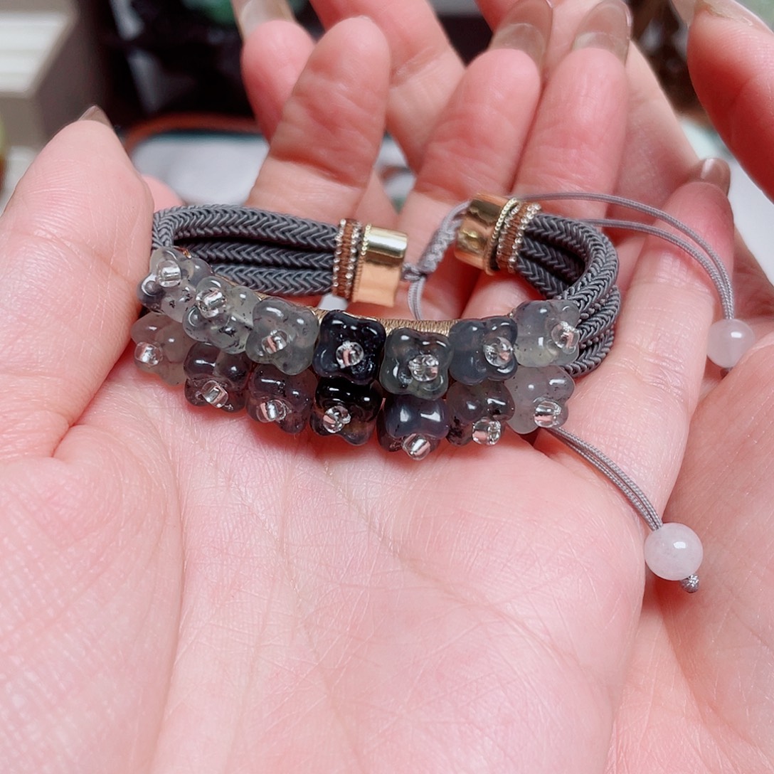 鍹***3岫玉未镶嵌手链手链