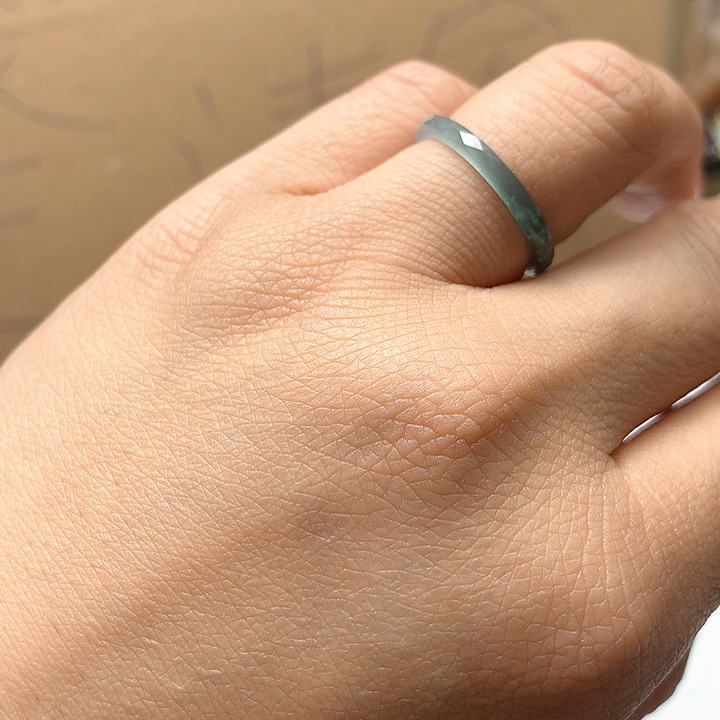 水晶水晶戒指未镶嵌满***姐