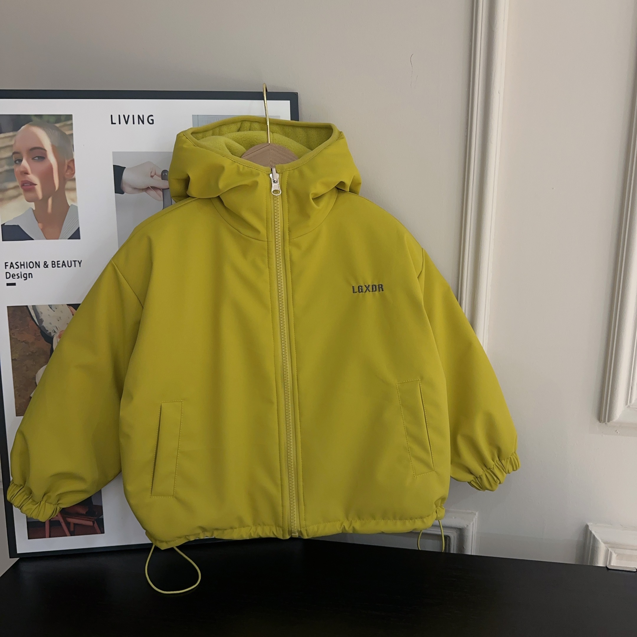 【两个小盆友】2025冬季新款韩版休闲户外防风冲锋衣连帽外套886657