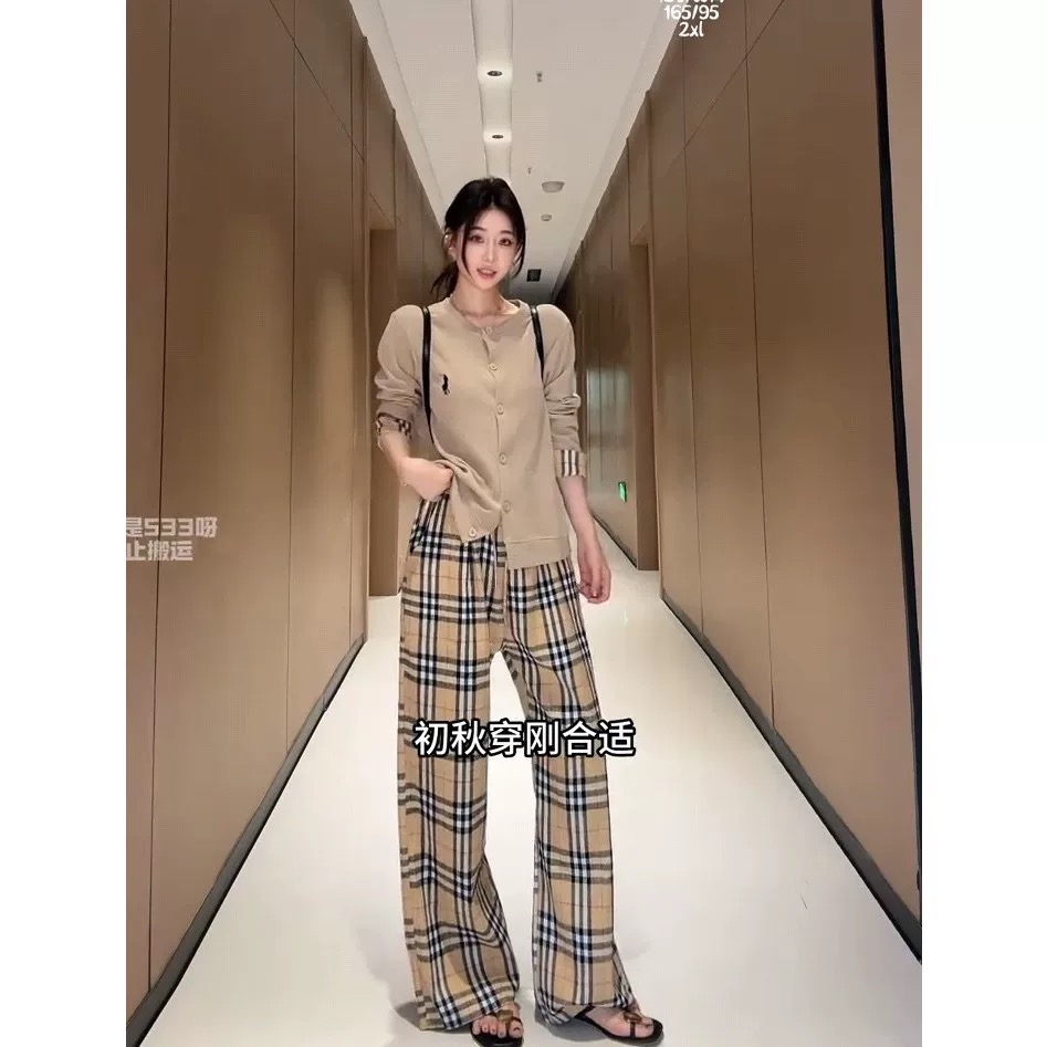 时尚孕妇大码春秋新款长袖开衫休闲格子阔腿裤长裤减龄两件套