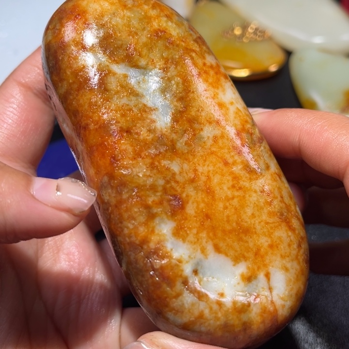 和田玉未镶嵌珠宝奇石