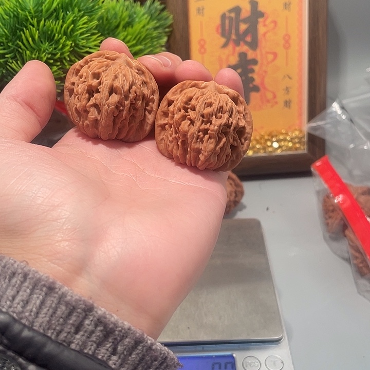 幸***章文玩核桃吊坠四座楼