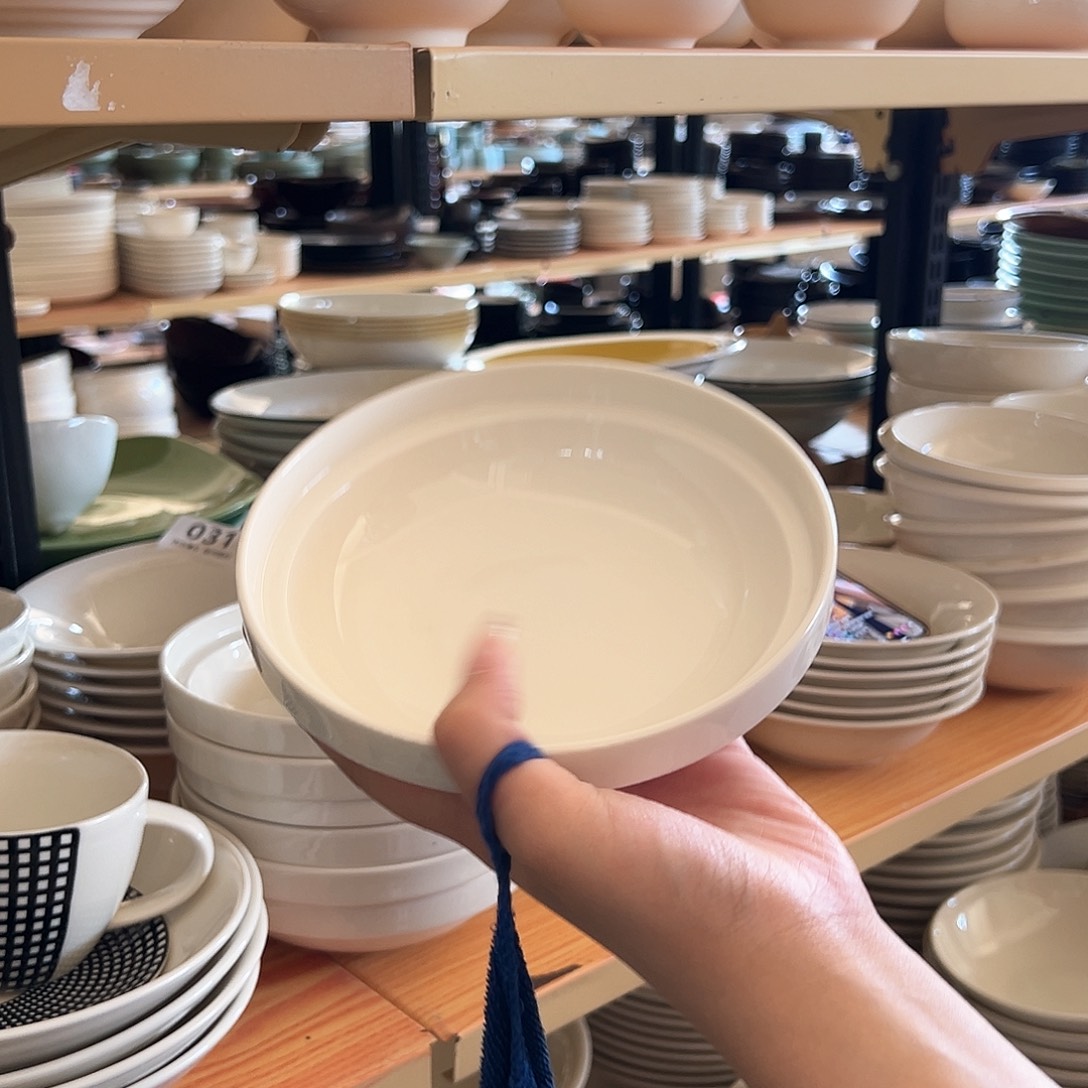 新骨瓷100微瑕暖白6.5寸折口深盘