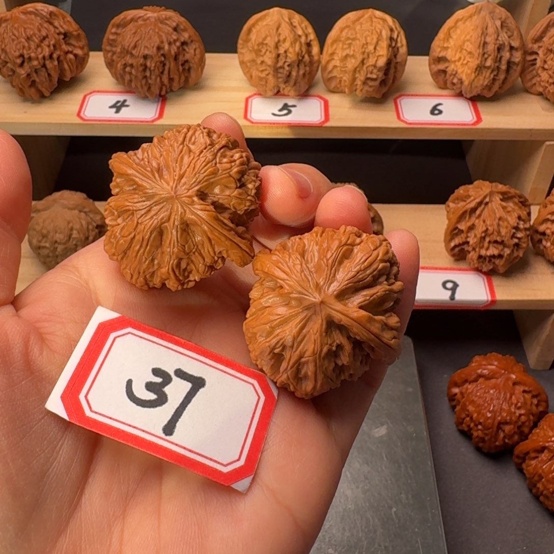 把件文玩核桃磨盘37尺