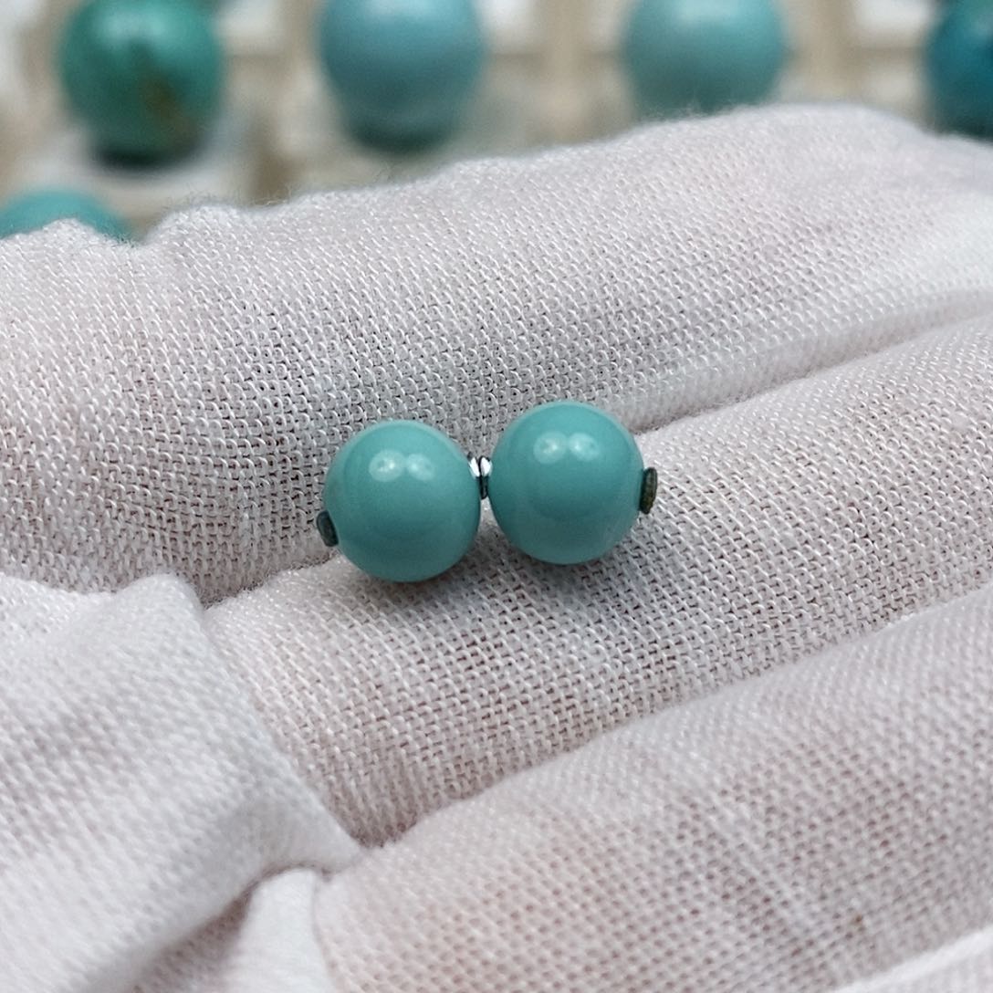 绿松石配饰未镶嵌戏**生