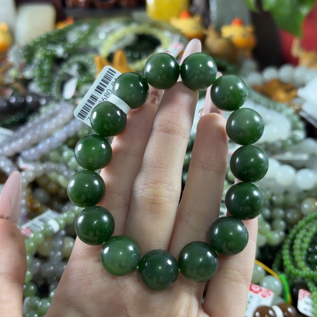 凯***临手链未镶嵌和田玉