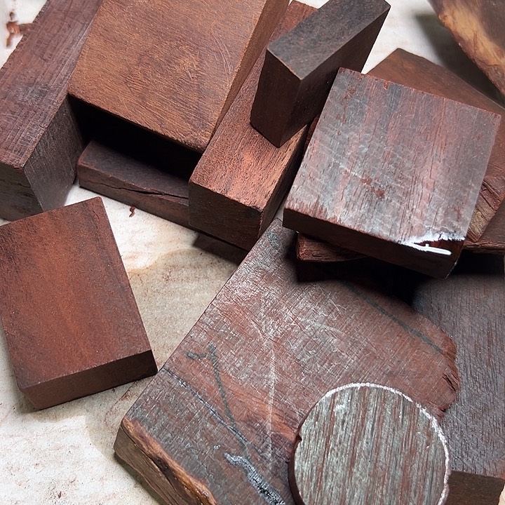 苍***柏木印度小叶紫檀边角料