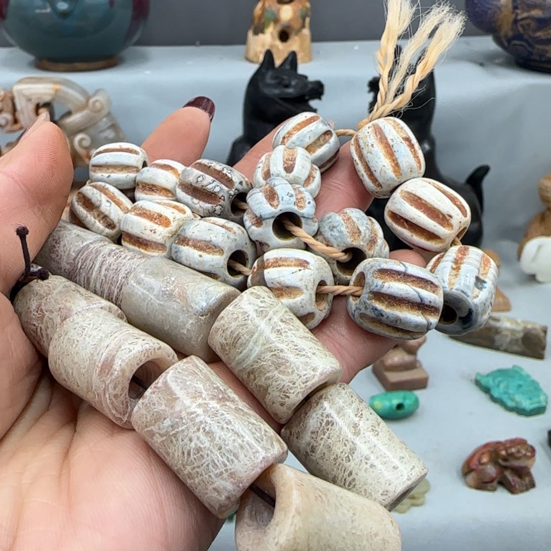 未镶嵌和田玉（糖玉）挂件我**素