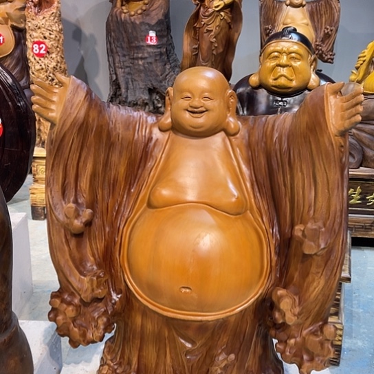 香樟木灰**-香樟木雕刻人物摆件