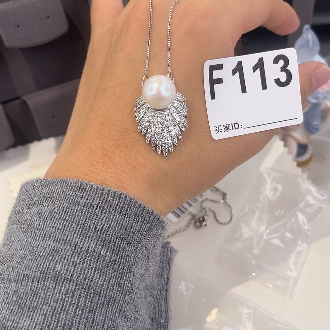 合金耳饰淡水珍珠