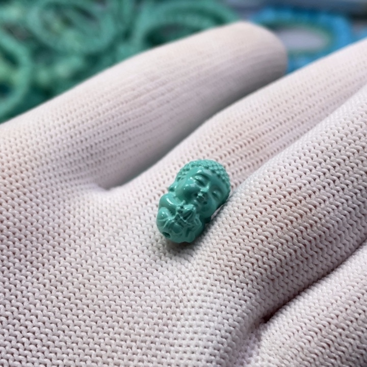 非金属立体宝宝佛背云