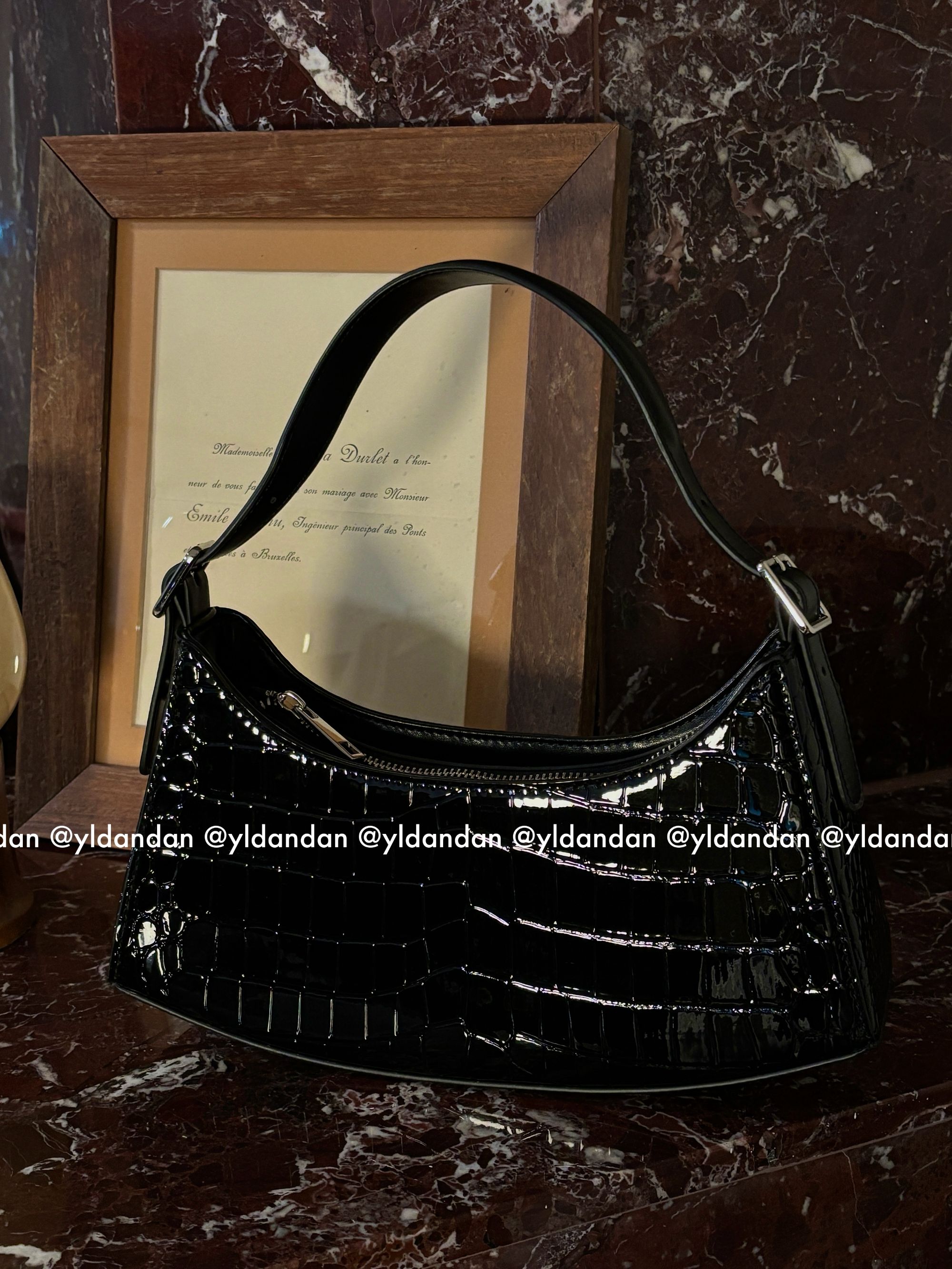 @yldandan｜top系列迷雾纯色款式包盖单肩风格网红鳄鱼纹单肩包