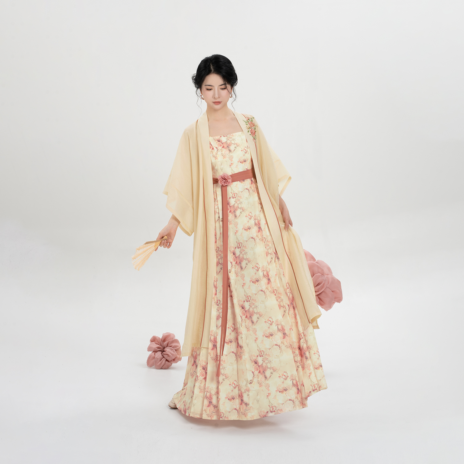 织造司[花满涧]原创宋制刺绣长干寺桃夭粉改良吊带连衣马面裙长裙