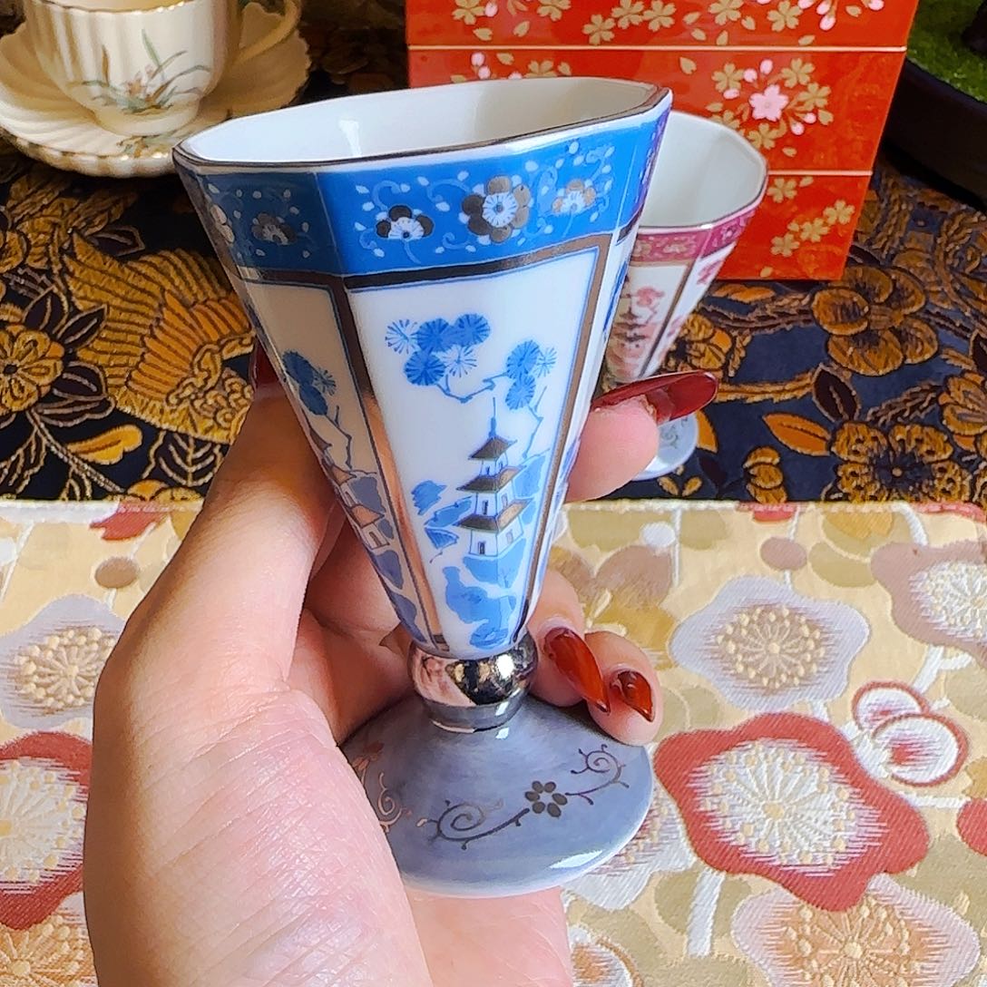 它家茶具瓷器真美！6