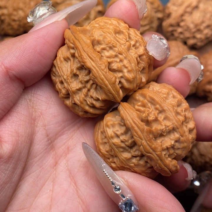 文玩核桃把件自****由全品，白狮子42