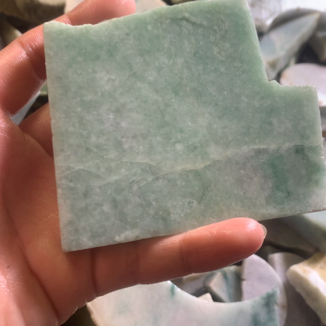 翡翠颈饰未镶嵌缅甸翡翠