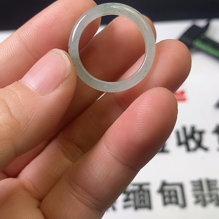 翡翠挂件未镶嵌挂件